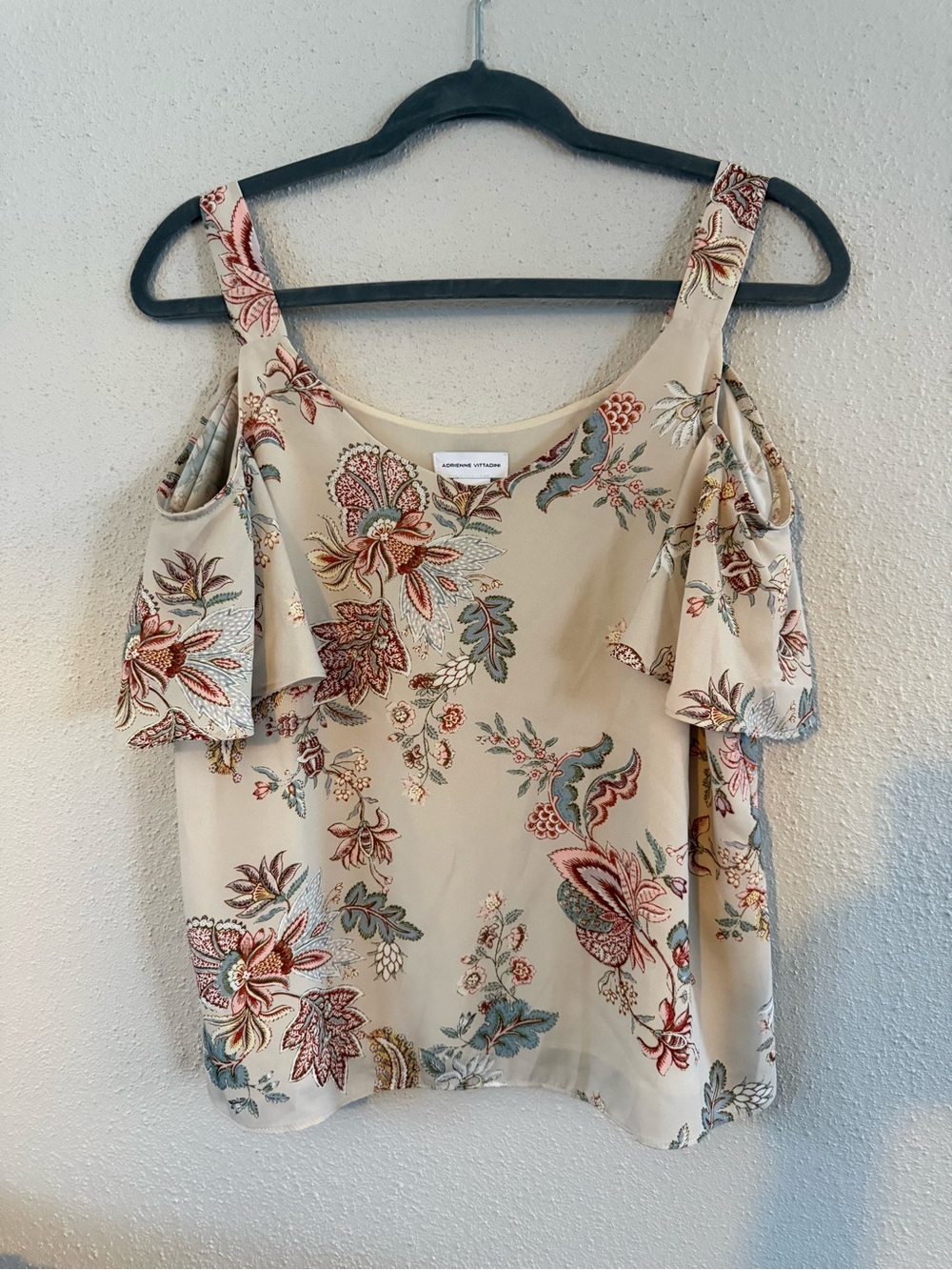 Adrienne Vittadini Beige Floral Cold-Shoulder blouse